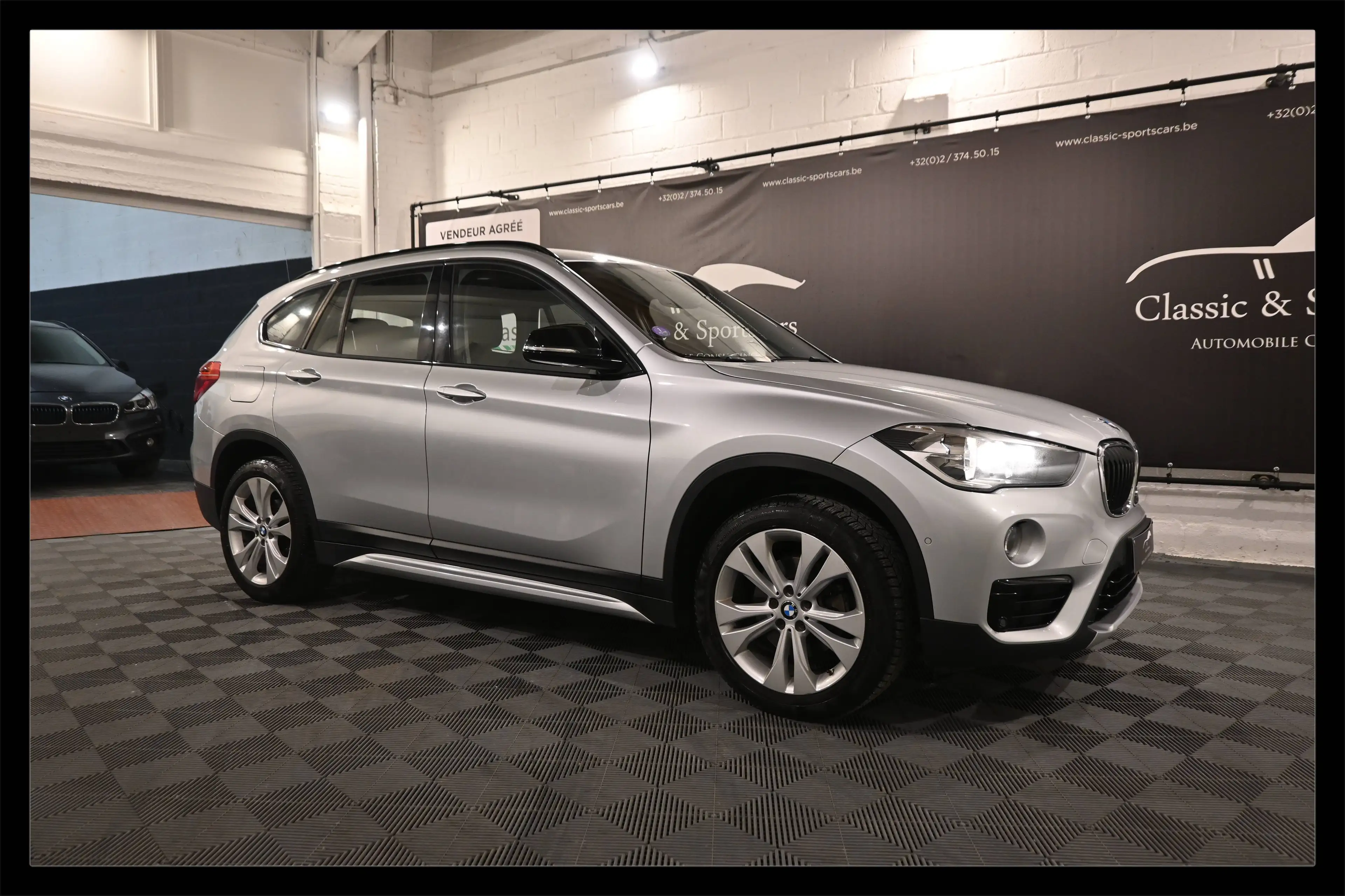 BMW X1 X1 1.5i sDrive18 PACK SPORT / BLUETOOTH / TELEPHONE / COFFRE ELECTRIQUE / CARNET COMPLET BMW !!