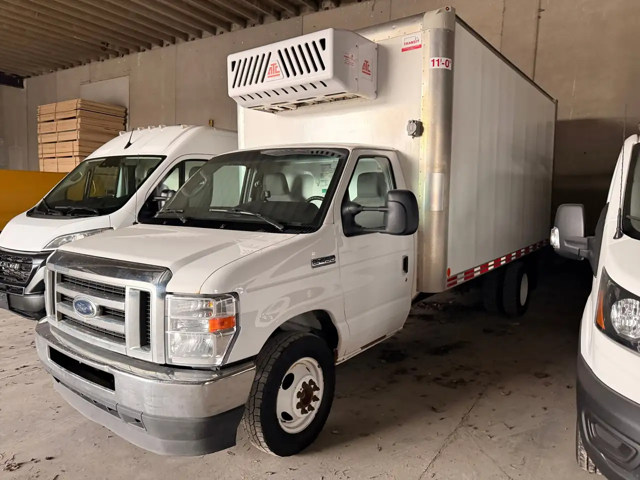 2022 Ford E-450 Super Duty DRW