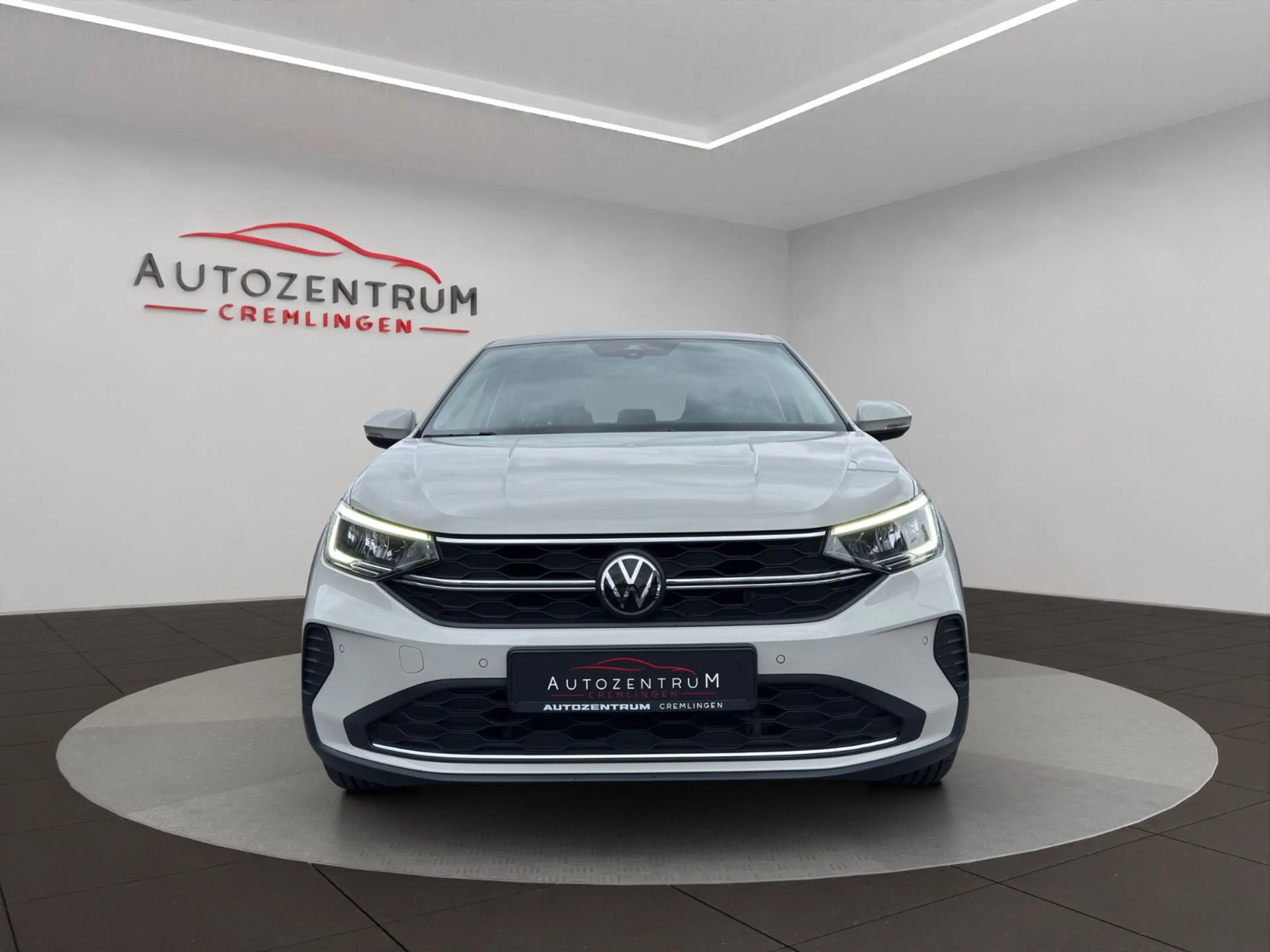 Volkswagen Taigo 1.0 TSI DSG LED PDC ACC VICO DAB KEYLESS — photo 2
