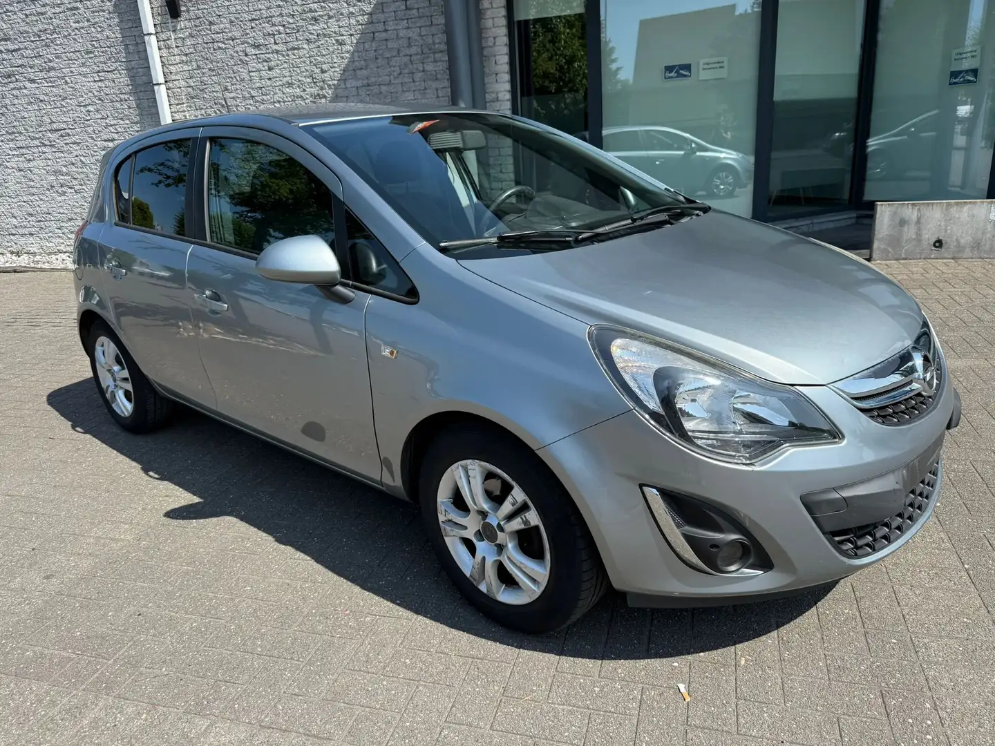 Opel Corsa 1.2i Enjoy GARNTIE 12 MOIS/MAANDEN Gris - 2