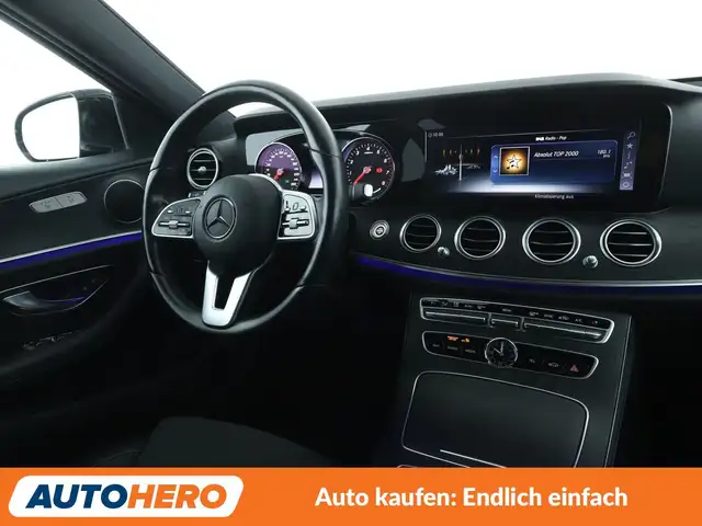 Mercedes-Benz E view 13