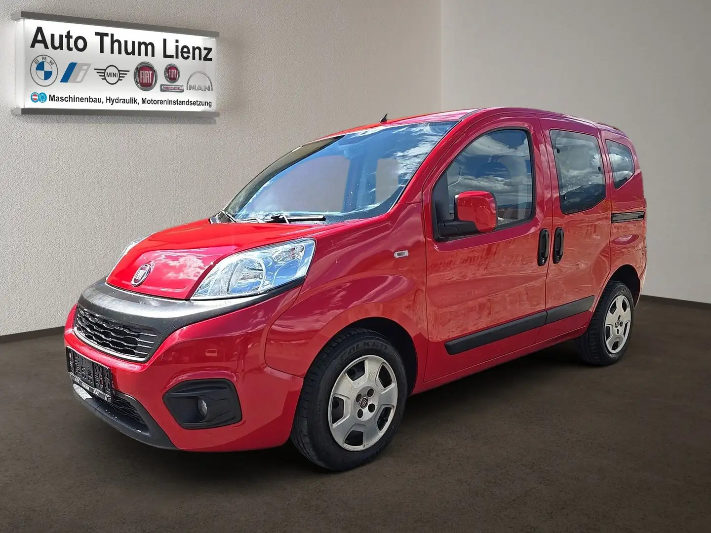 Fiat Qubo Qubo 1.3 95 DS Lounge Rot - 2