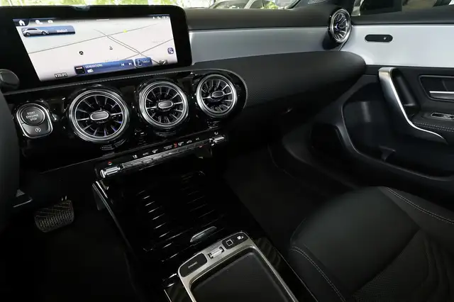 Mercedes-Benz A-Class view 10