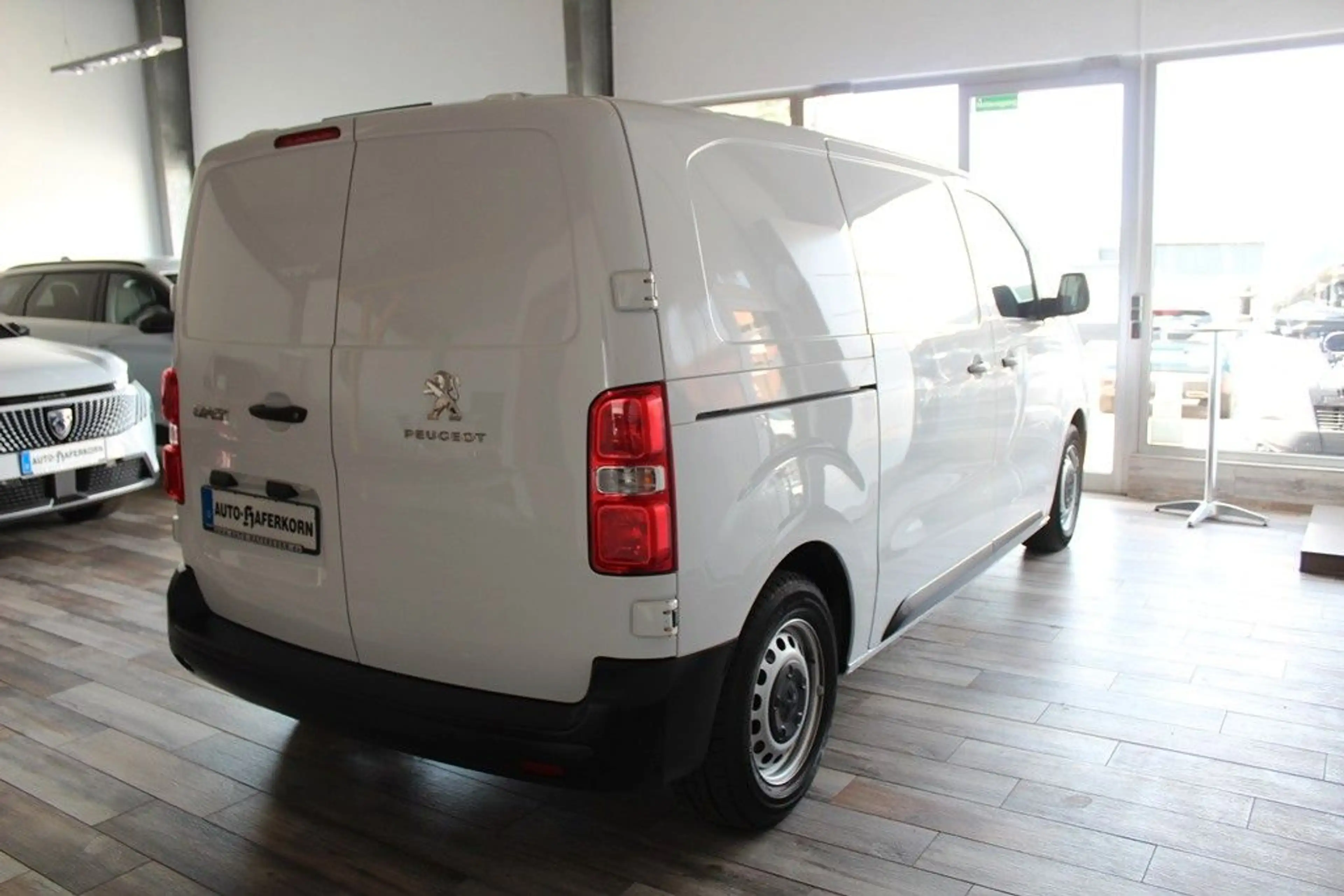 Peugeot Expert KW L2 1.5 BlueHdi 120 Premium *DAB*KLIMA — photo 9