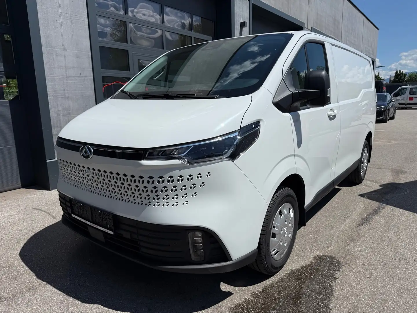 Maxus Deliver 7 Deliver 7 Kasten 2.0 D L1H1 (Sofort) Weiß - 1