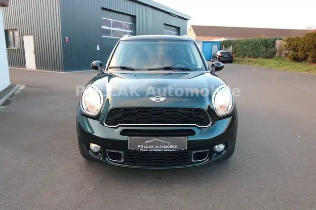 MINI Cooper SD Countryman *LEDER*SHZ*PDC*GRA*AHK*MFL*