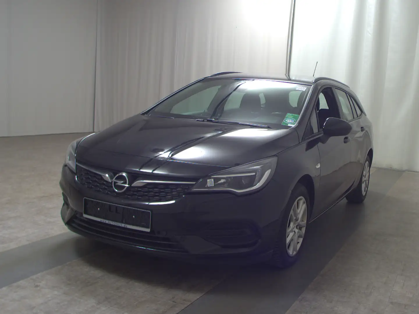Opel Astra ST 1.5 D  Edition Navi PDC Shz Schwarz - 2
