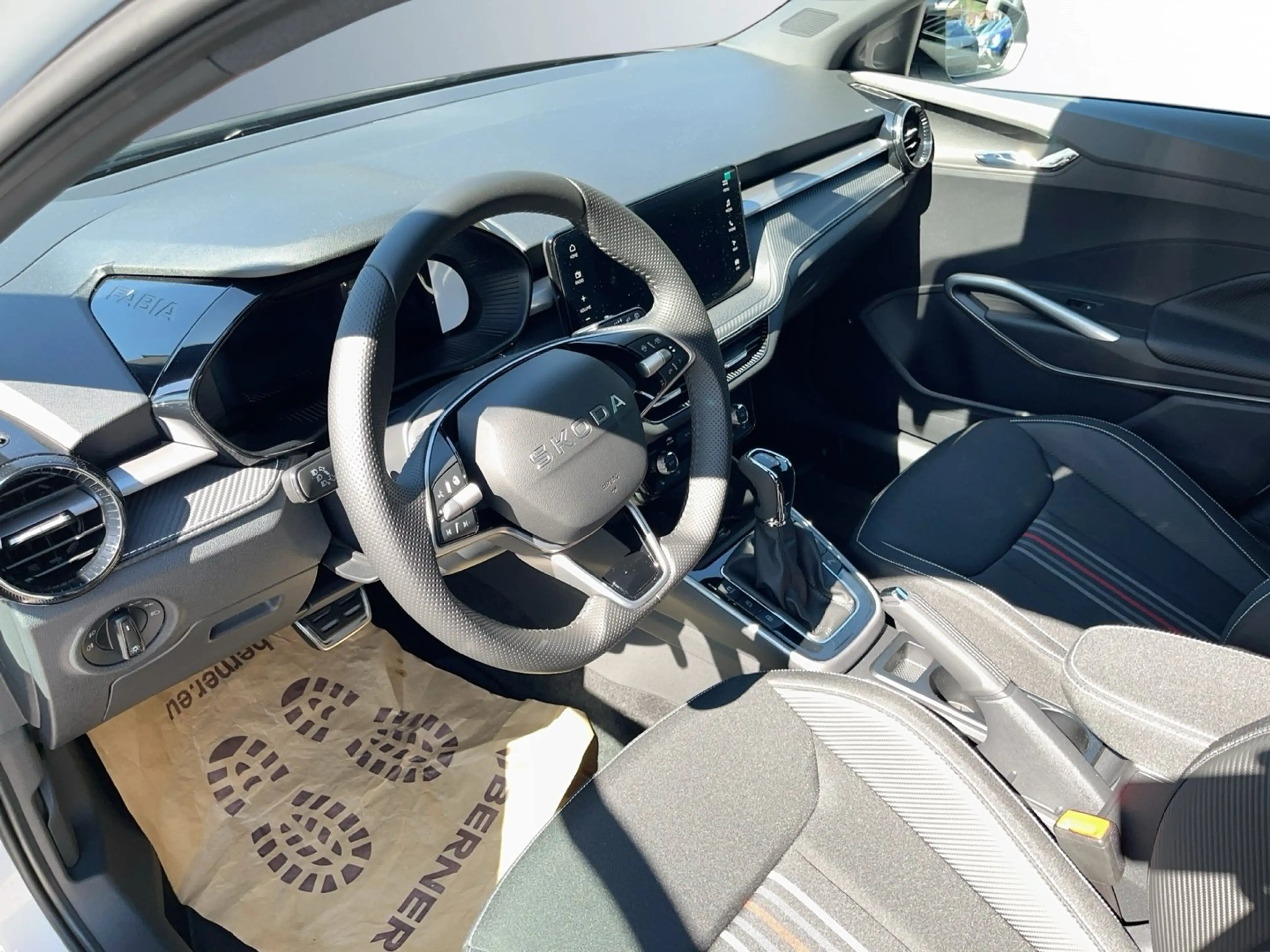 Skoda Fabia 130 — photo 8