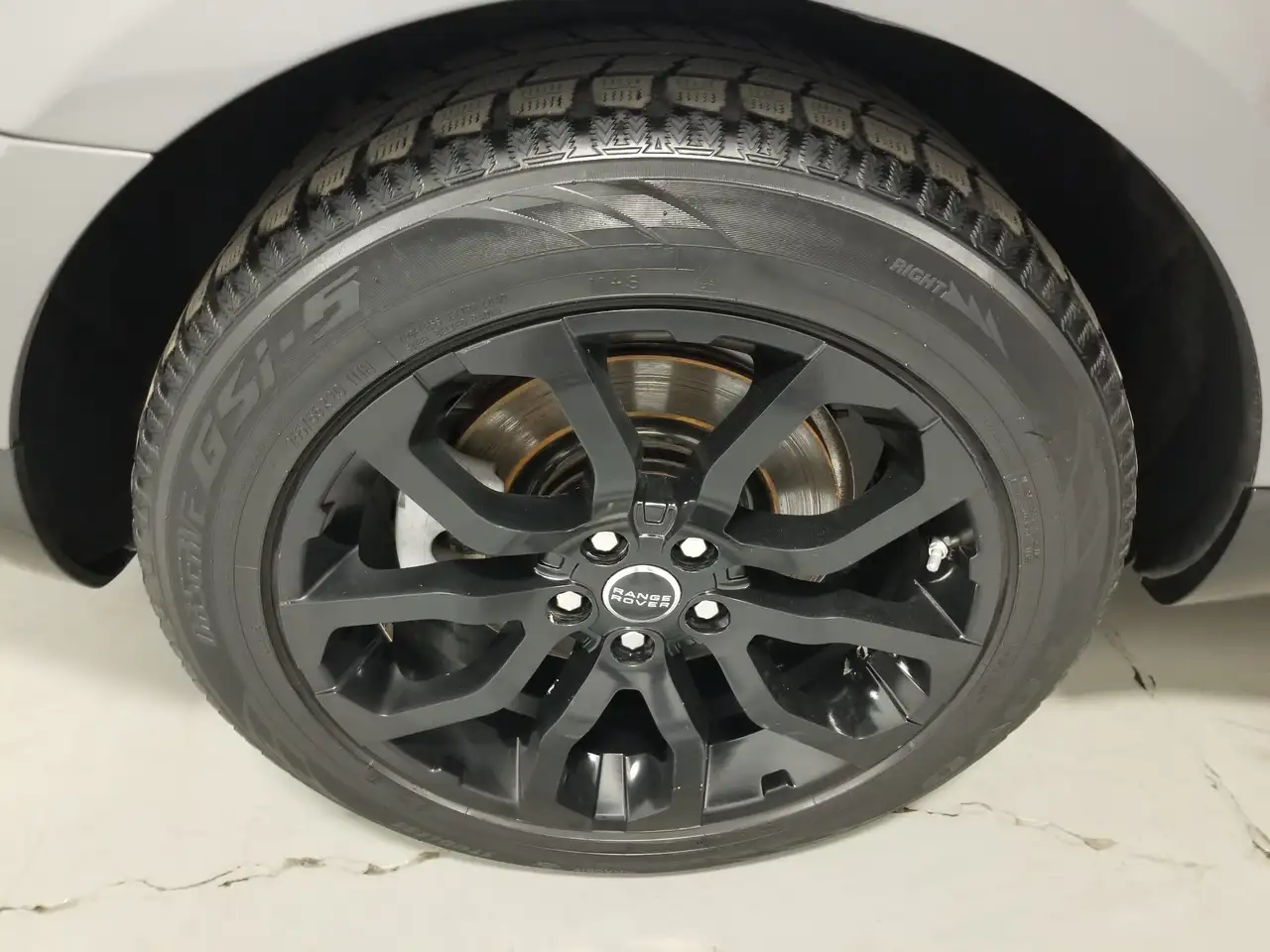 Land Rover Range Rover Sport снимка Land Rover Range Rover Sport