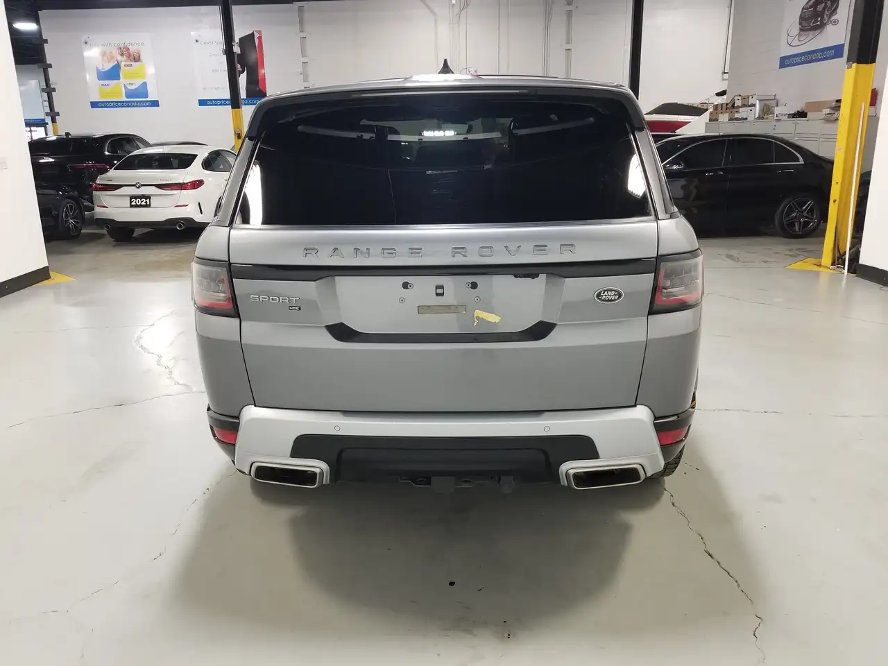 Land Rover Range Rover Sport снимка Land Rover Range Rover Sport