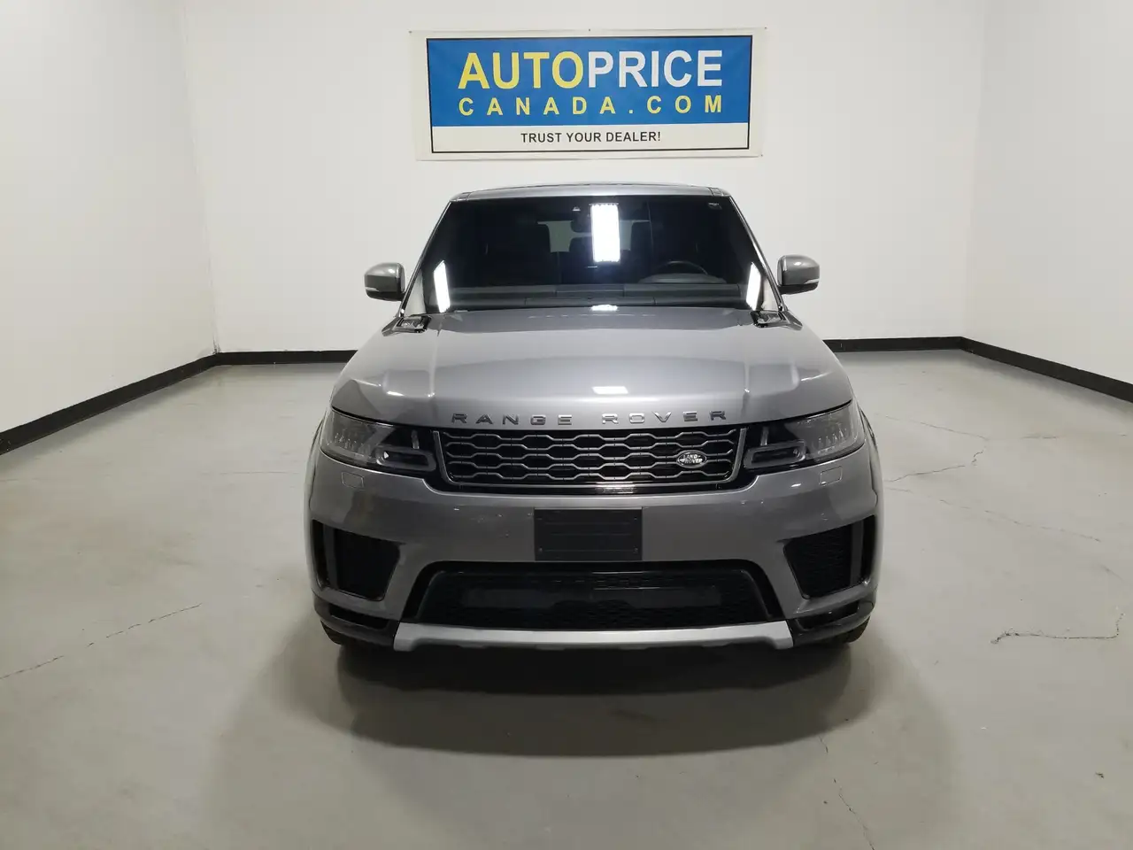 Land Rover Range Rover Sport снимка Land Rover Range Rover Sport