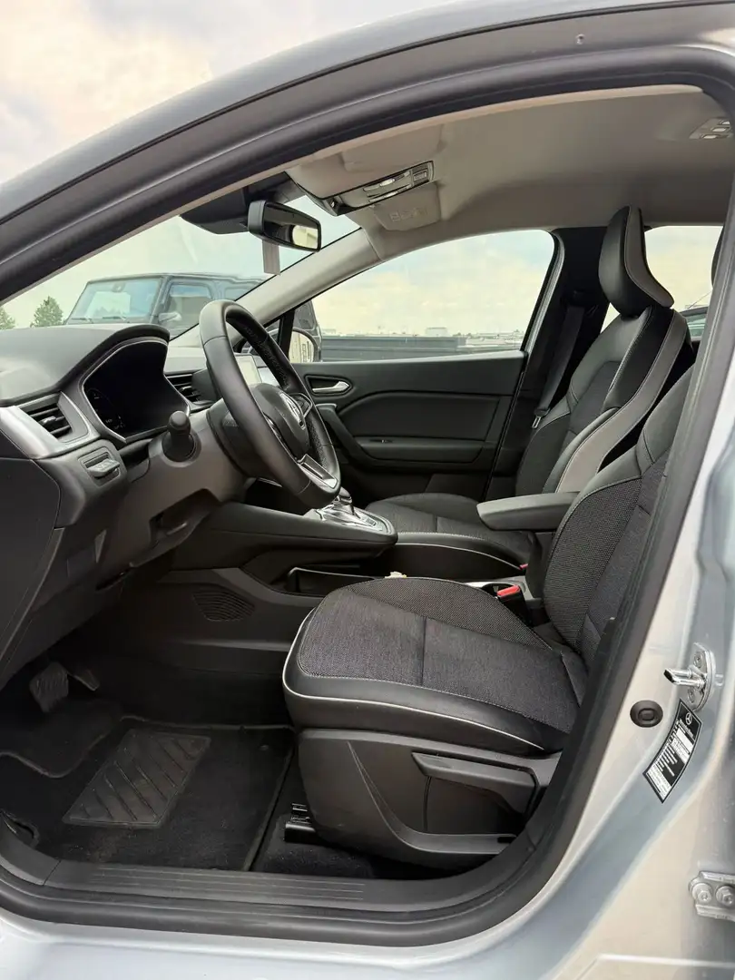 Renault Captur Captur Plug-in Hybrid E-Tech 160 CV Intens Argento - 2