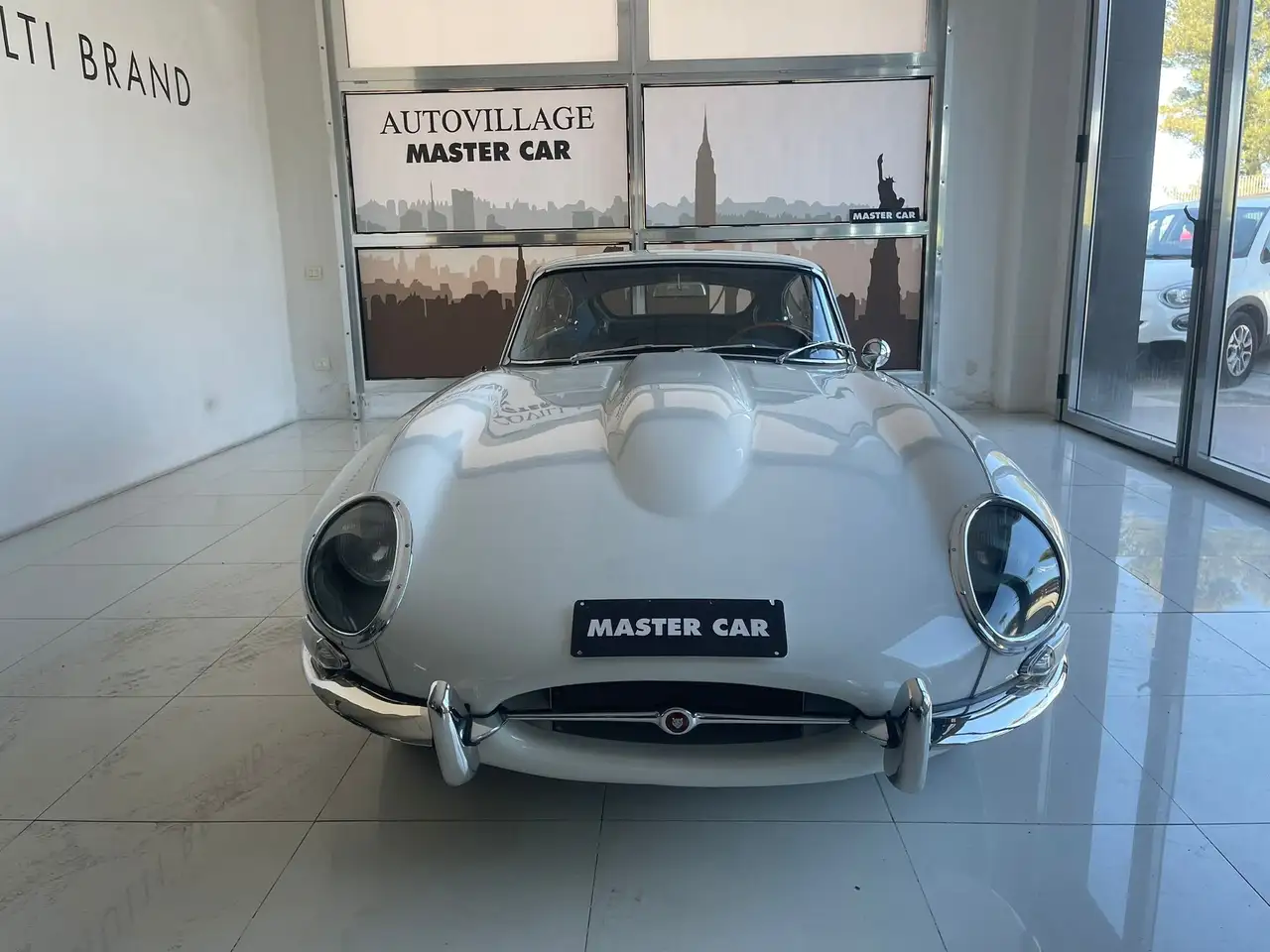 Jaguar E-Type cc3800 cv 265 X VERI AMATORI CONDIZIONI ECCELLENTI, foto 4