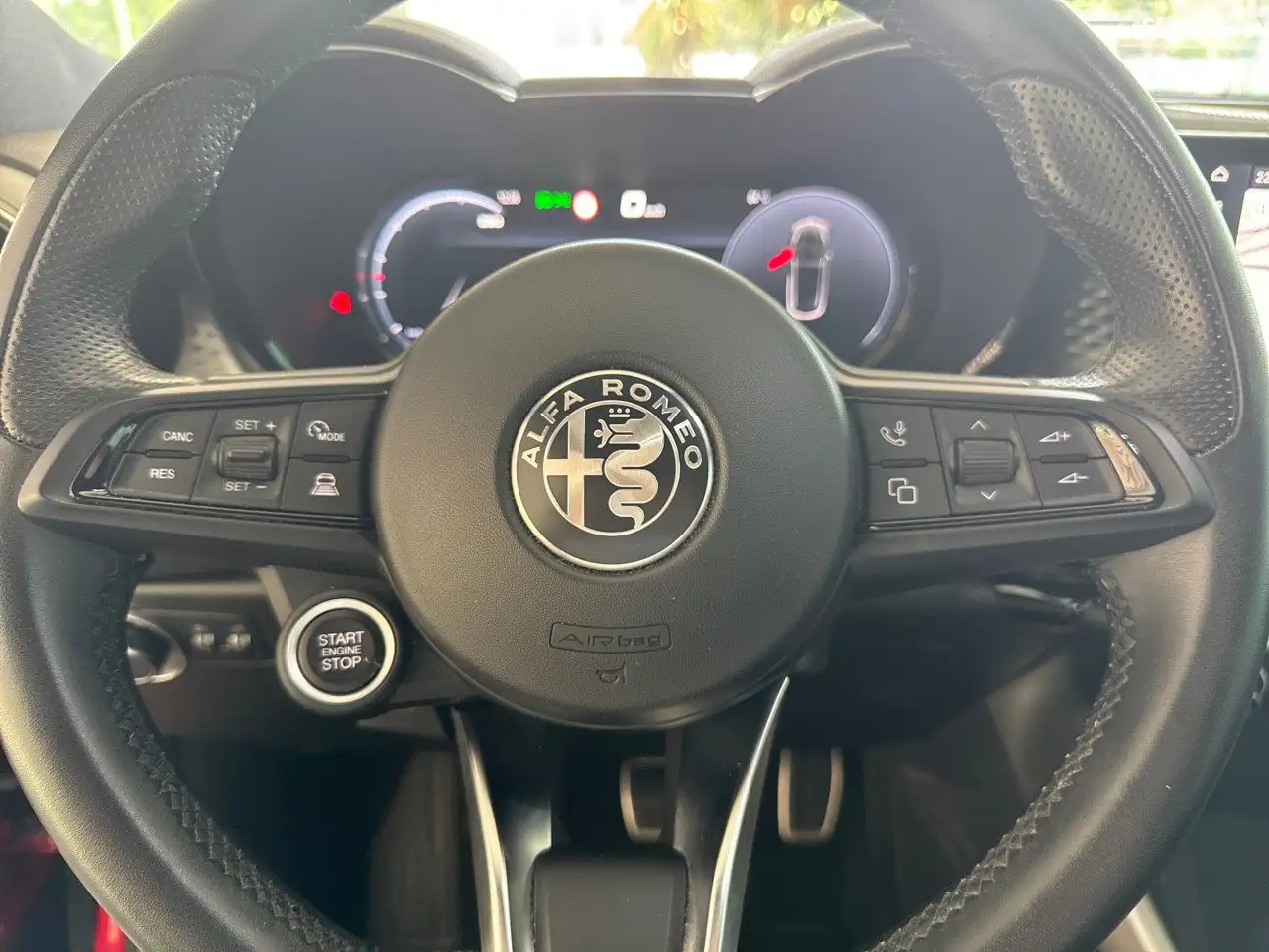 Alfa Romeo Tonale 2024 — фото 19