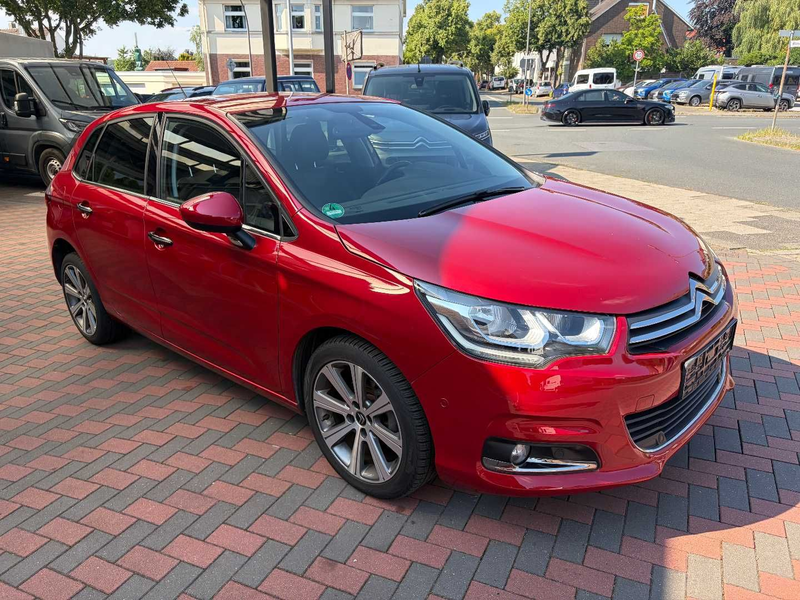 Citroen C4 Citroen C4 1.6 HDI Shine — photo 3