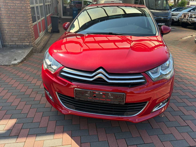 Citroen C4 Citroen C4 1.6 HDI Shine — photo 2