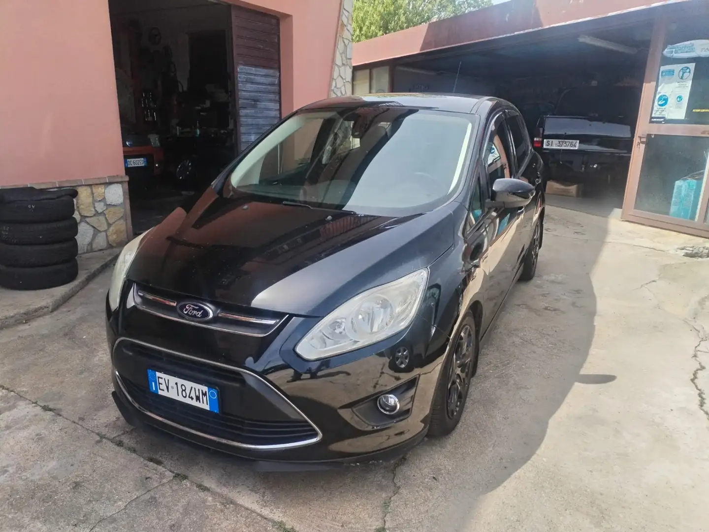 Ford C-Max 1.0 ecoboost Titanium s&s 100cv Nero - 2