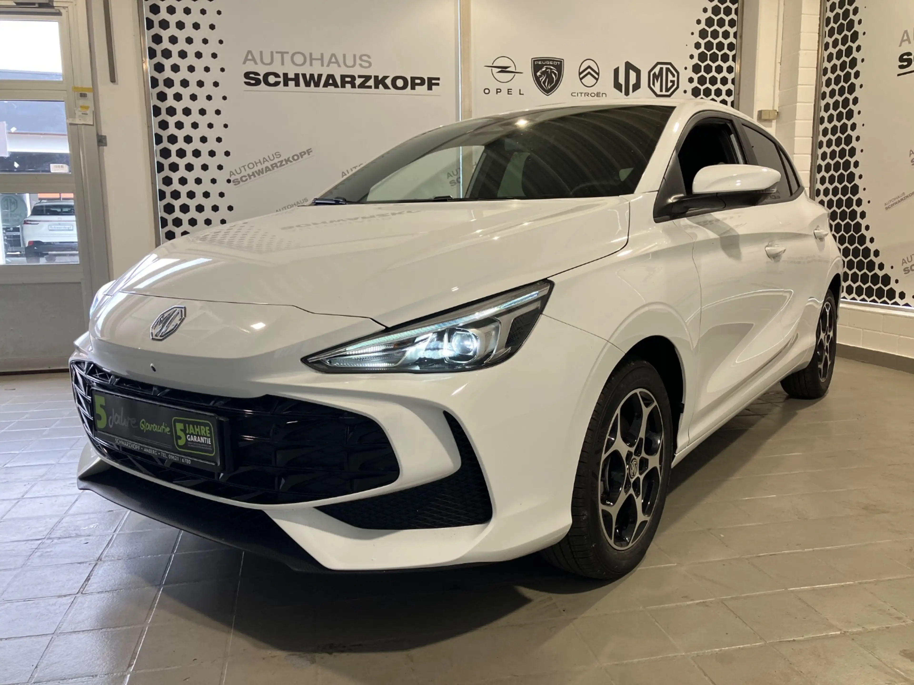 MG MG3 Vollausstattung + Herstellergarantie bis 2031 — photo 4
