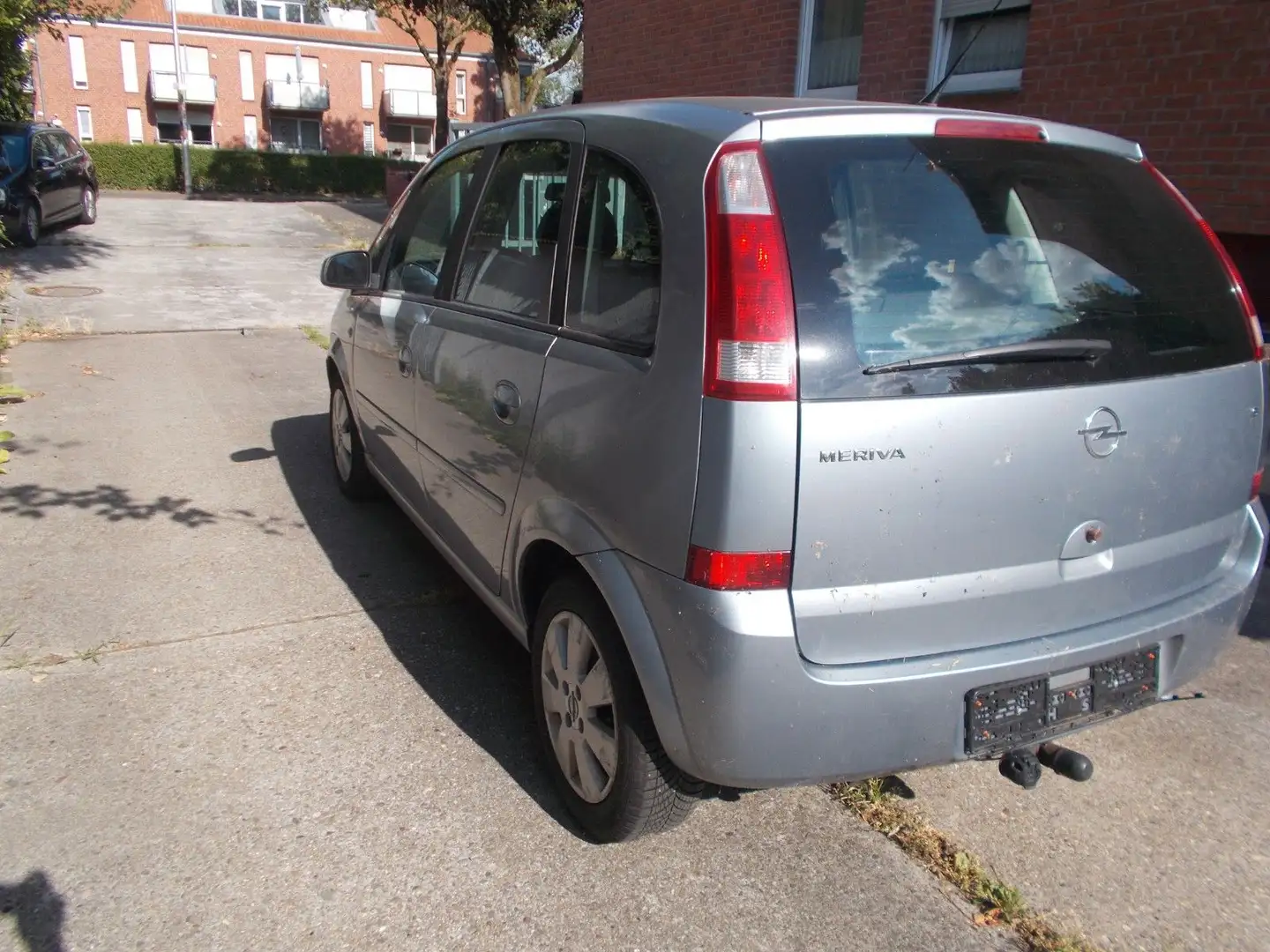 Opel Meriva Cosmo-Klima-Alu Felgen-AHK Silber - 2