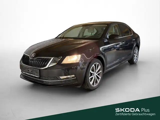 Skoda Octavia 1.6 TDI Style Navi, Smart Link, PDC, SHZ