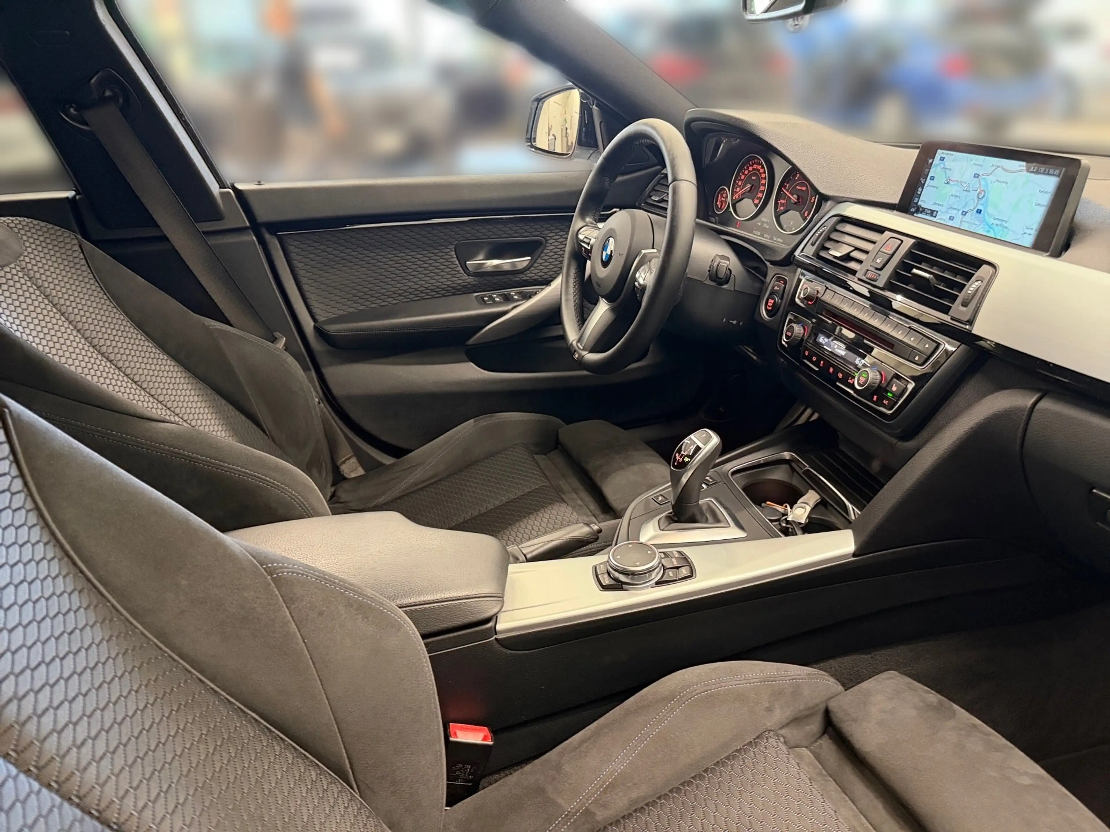 BMW 420 d xDrive — photo 12