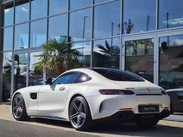 Mercedes-Benz AMG GT C AMG KeyGo Shz LED Distr Ambi Ansicht 4