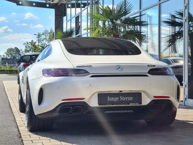 Mercedes-Benz AMG GT C AMG KeyGo Shz LED Distr Ambi Ansicht 10