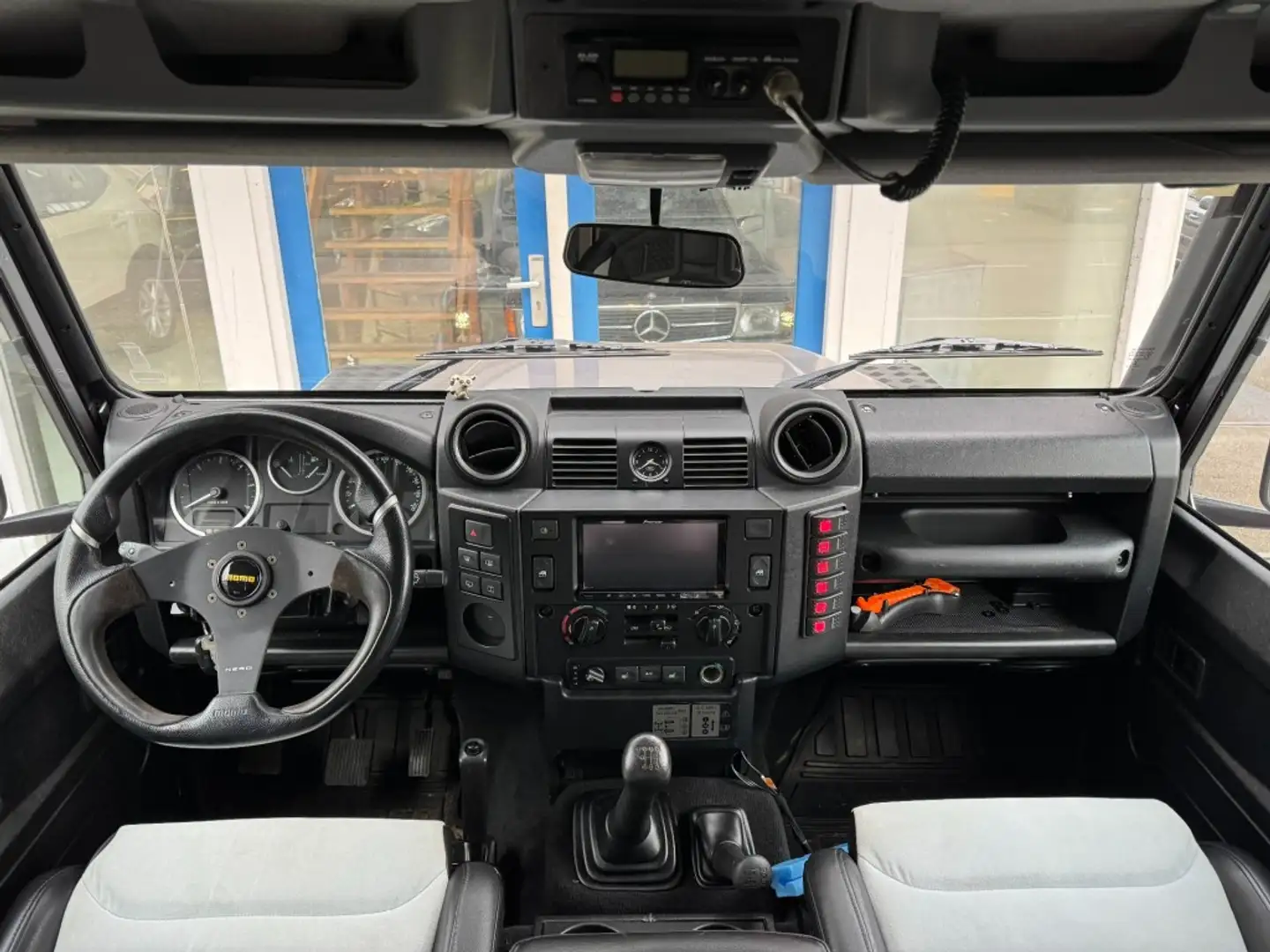 Land Rover Defender 2.2 D SW 90 Commercial I Lier I Cruise control I B Gris - 2