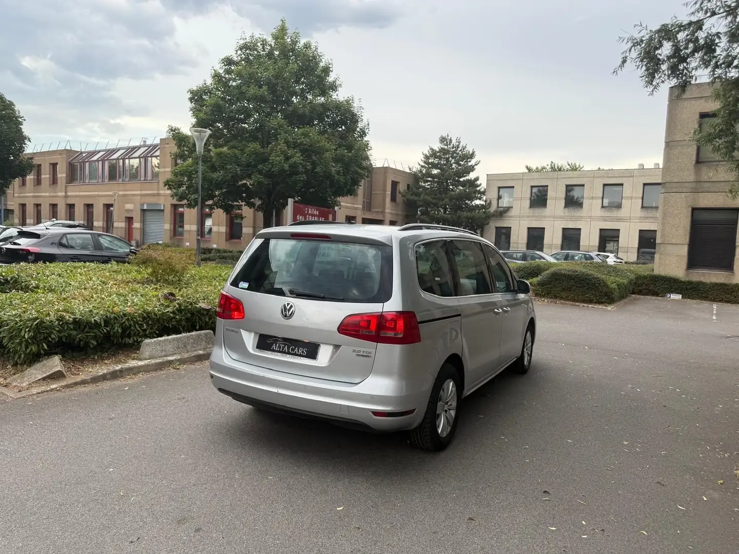 Volkswagen Sharan 2.0 TDI 140 FAP BlueMotion Technology Confortline - 2