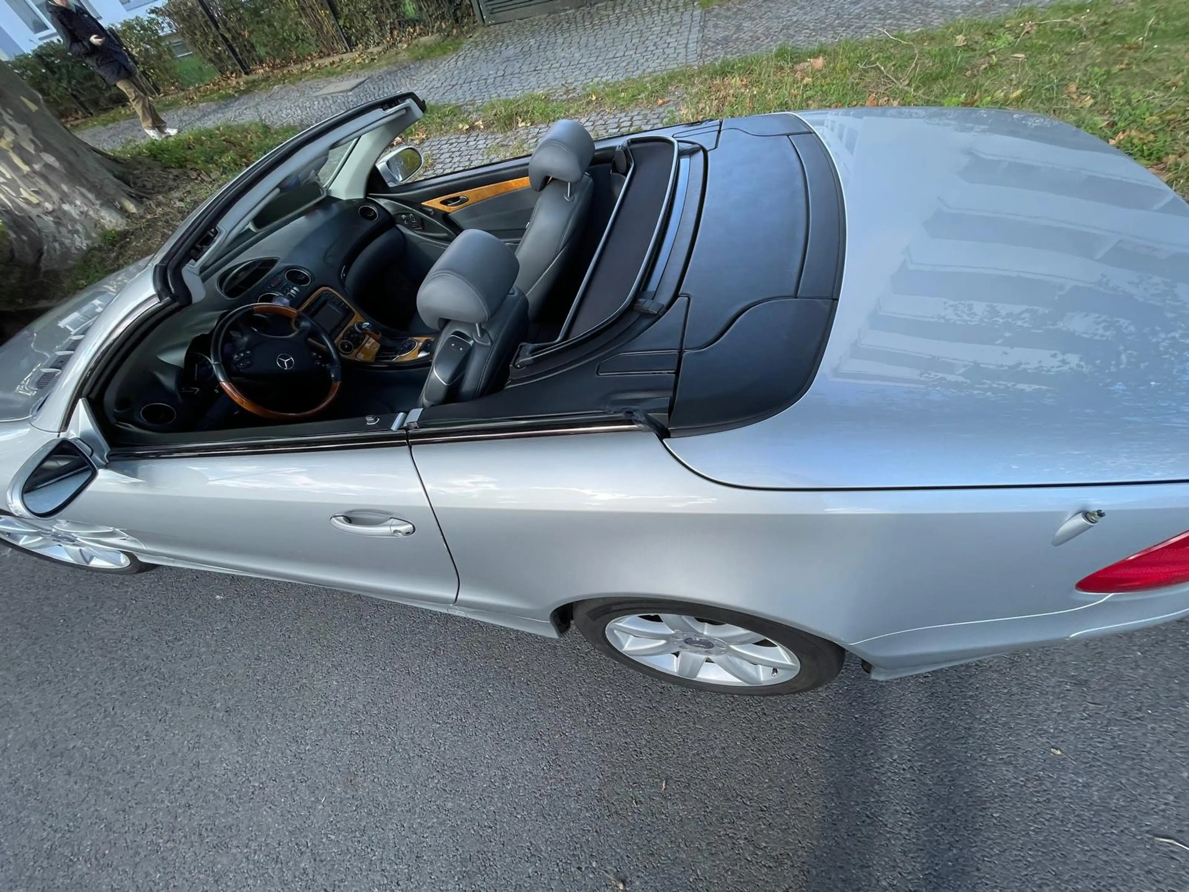 Mercedes-Benz SL 350 SL 350 Automatik — photo 4