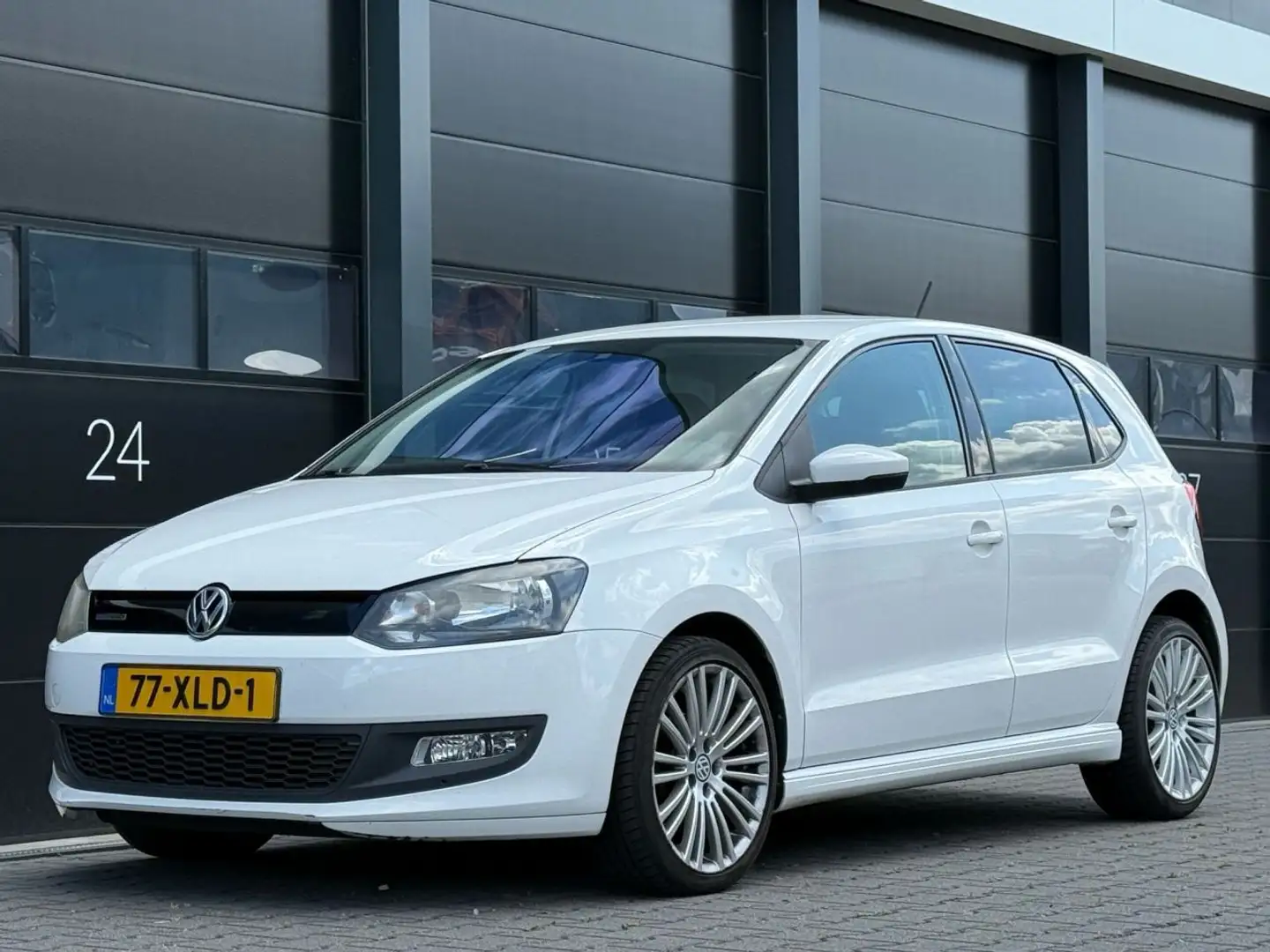 Volkswagen Polo 1.2 TDI Navi Clima Wit - 1