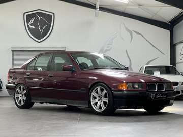 328i E36 CLUBSPORT / 2.8 6 CYLINDRE 230 M52  / PISTE CIRCUIT
