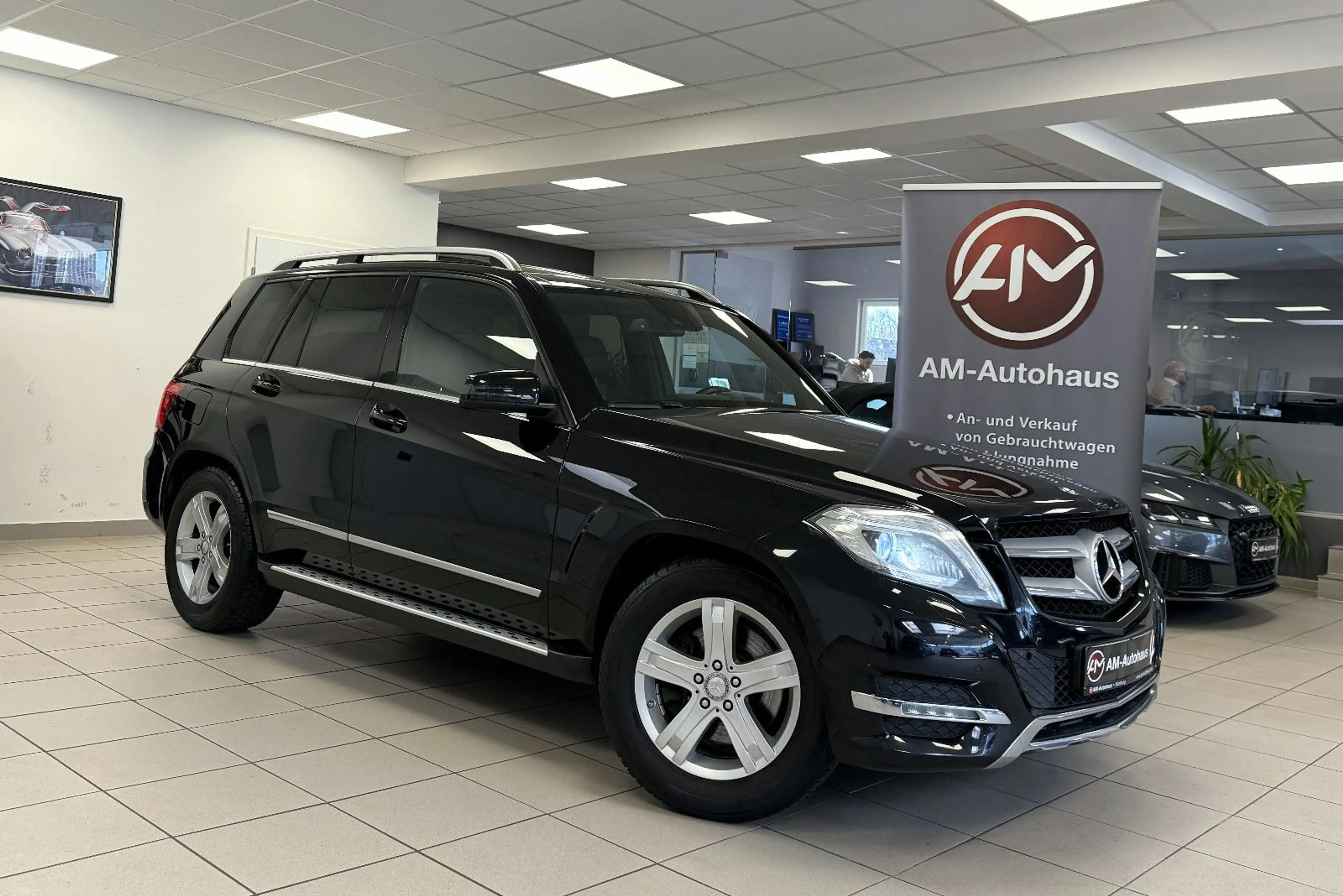 Mercedes-Benz GLK 220 CDI BE 4Matic *PanoSD*AHK*Bi-Xenon*Leder — photo 3