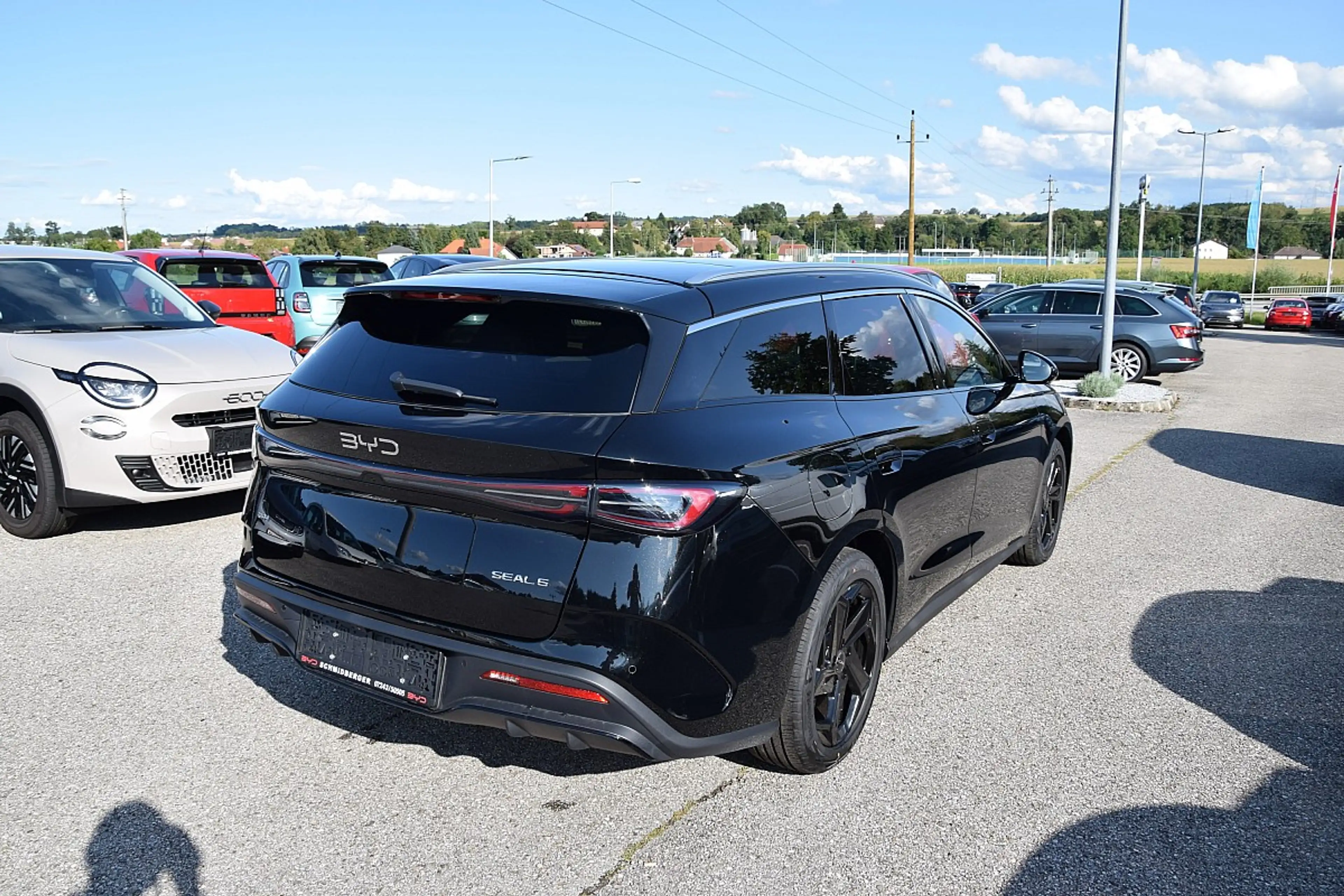BYD Seal 6 DM-i Touring PHEV 19kWh Comfort Österreich Pake... — photo 3