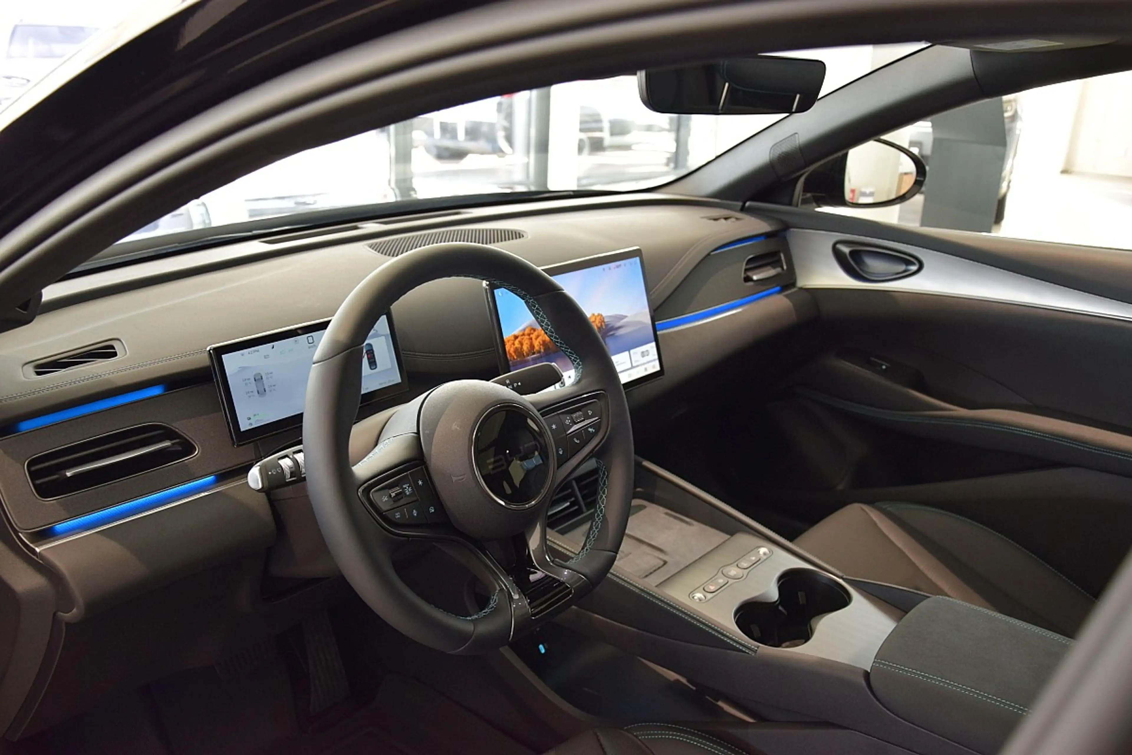 BYD Seal 6 DM-i Touring PHEV 19kWh Comfort Österreich Pake... — photo 7