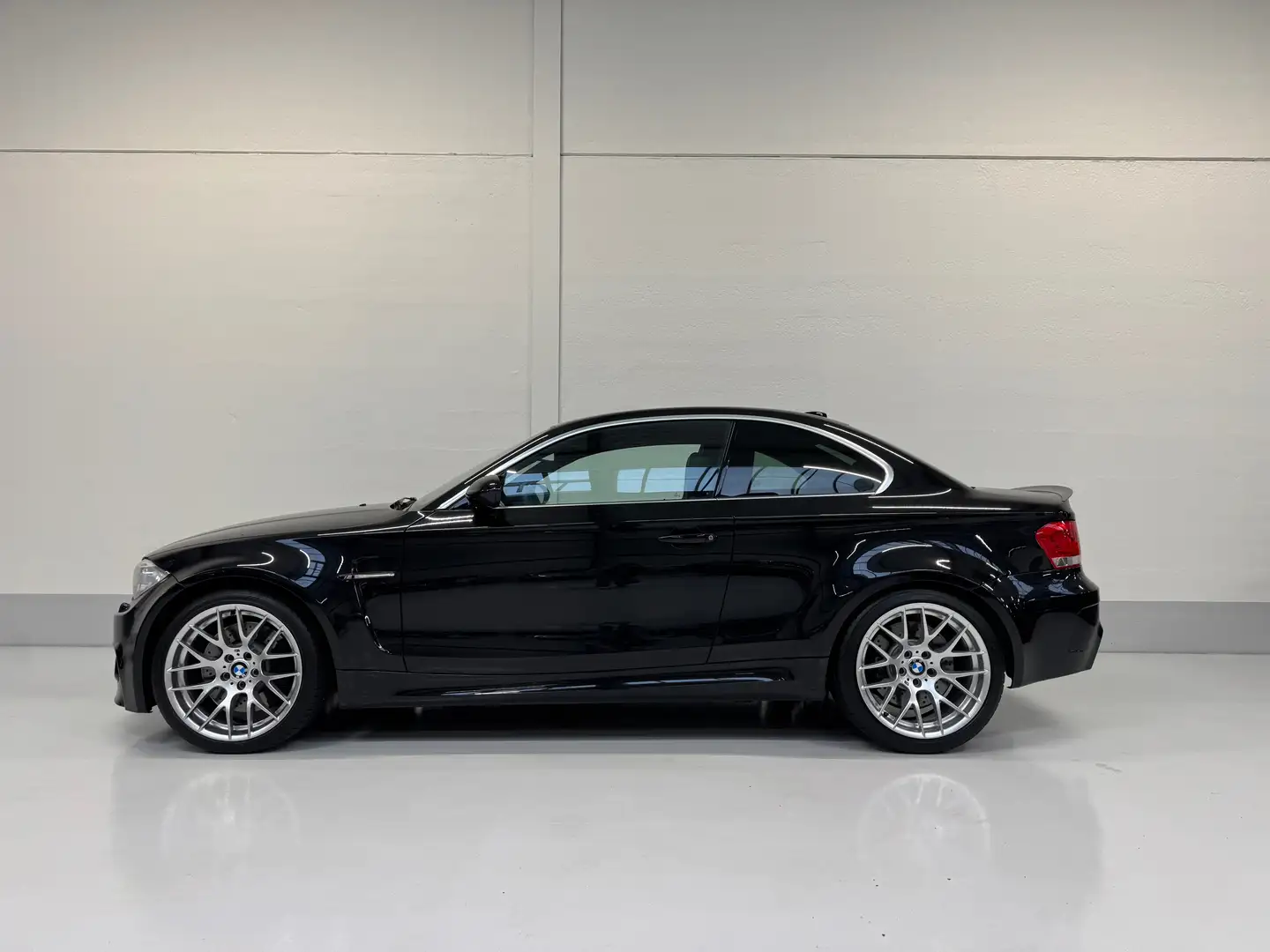 BMW 1er M Coupé 1er M Coupe crna - 1