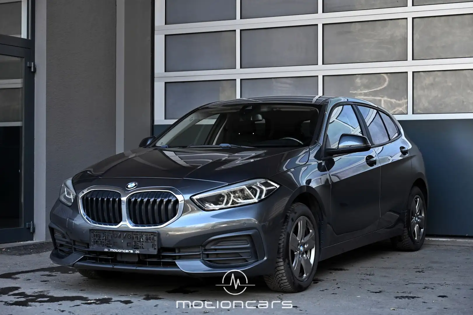 BMW 116 1er- 116d Advantage Pickerl NEU Grau - 1