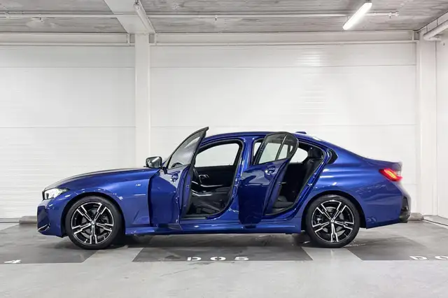 BMW 3 Series view 3