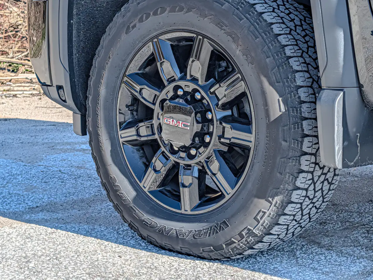 GMC Sierra 2500HD снимка GMC Sierra 2500HD