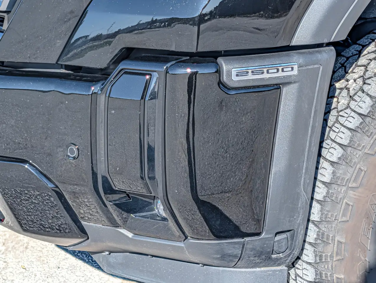 GMC Sierra 2500HD снимка GMC Sierra 2500HD