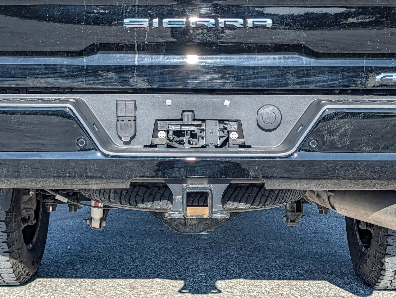 GMC Sierra 2500HD снимка GMC Sierra 2500HD