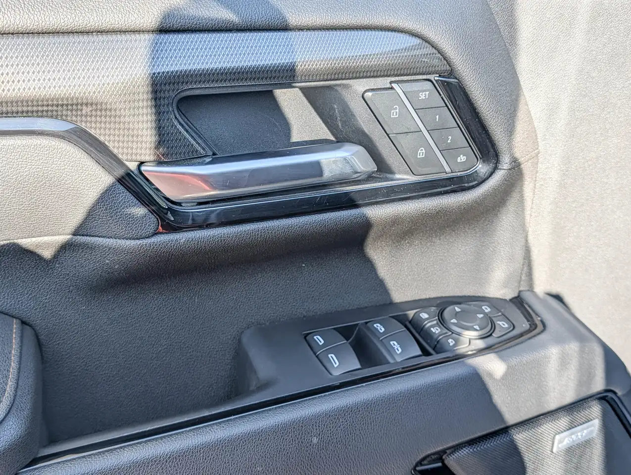 GMC Sierra 2500HD снимка GMC Sierra 2500HD