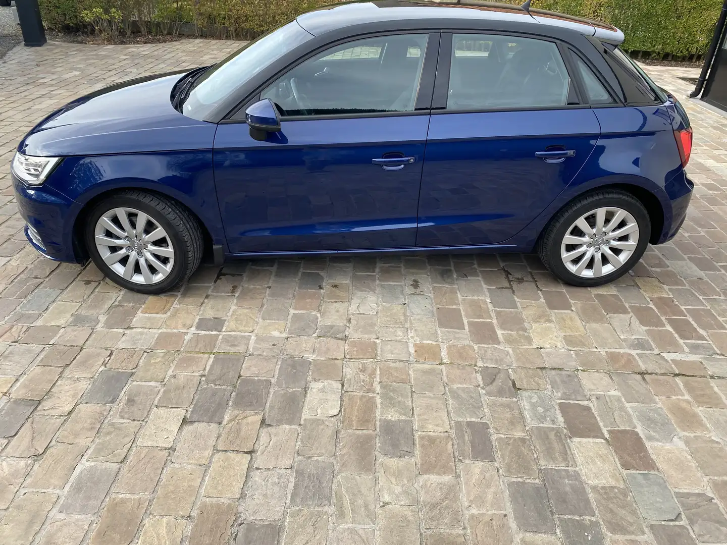 Audi A1 1.4 TFSI Sportback design Blauw - 1