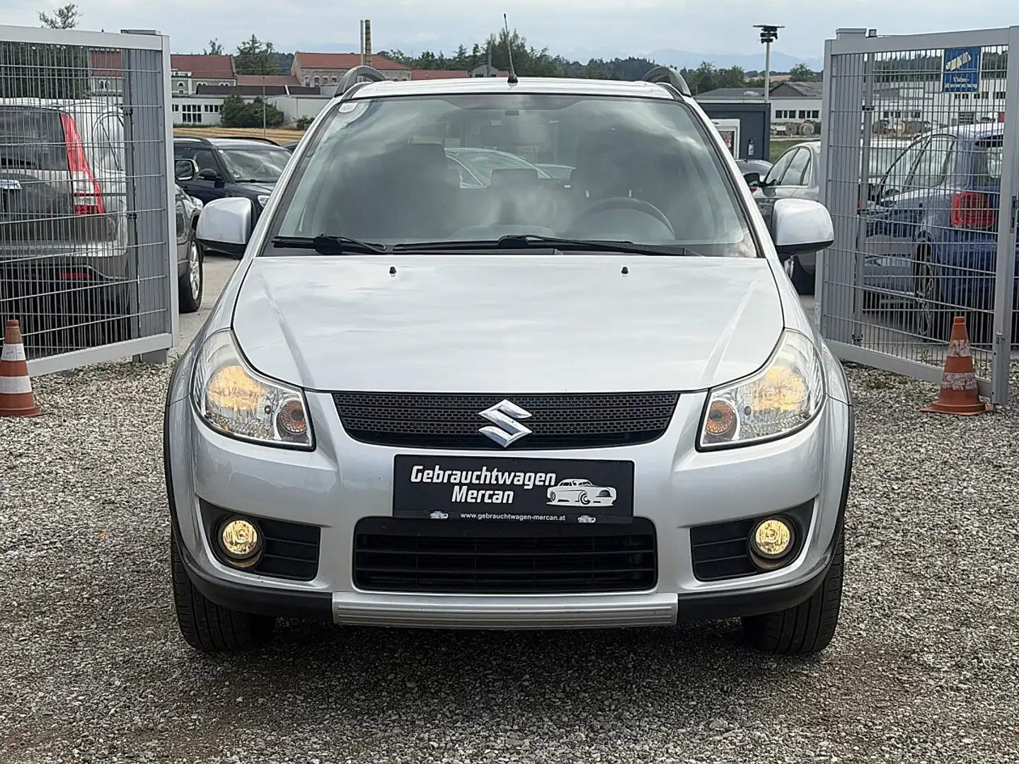 Suzuki SX4 1,6 VVT GL deluxe+ 4WD Grau - 2