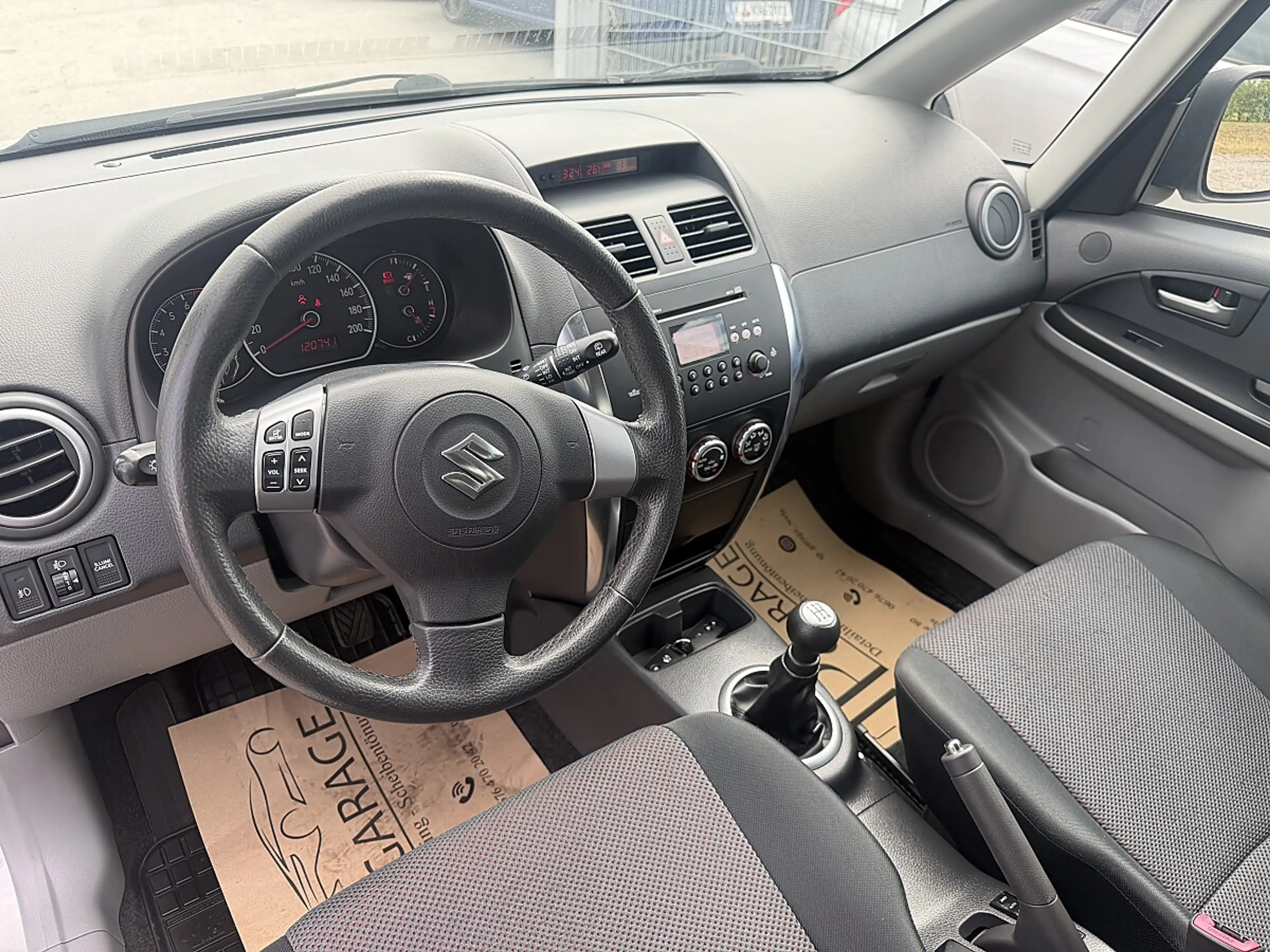 Suzuki SX4 1,6 VVT GL deluxe+ 4WD — photo 8