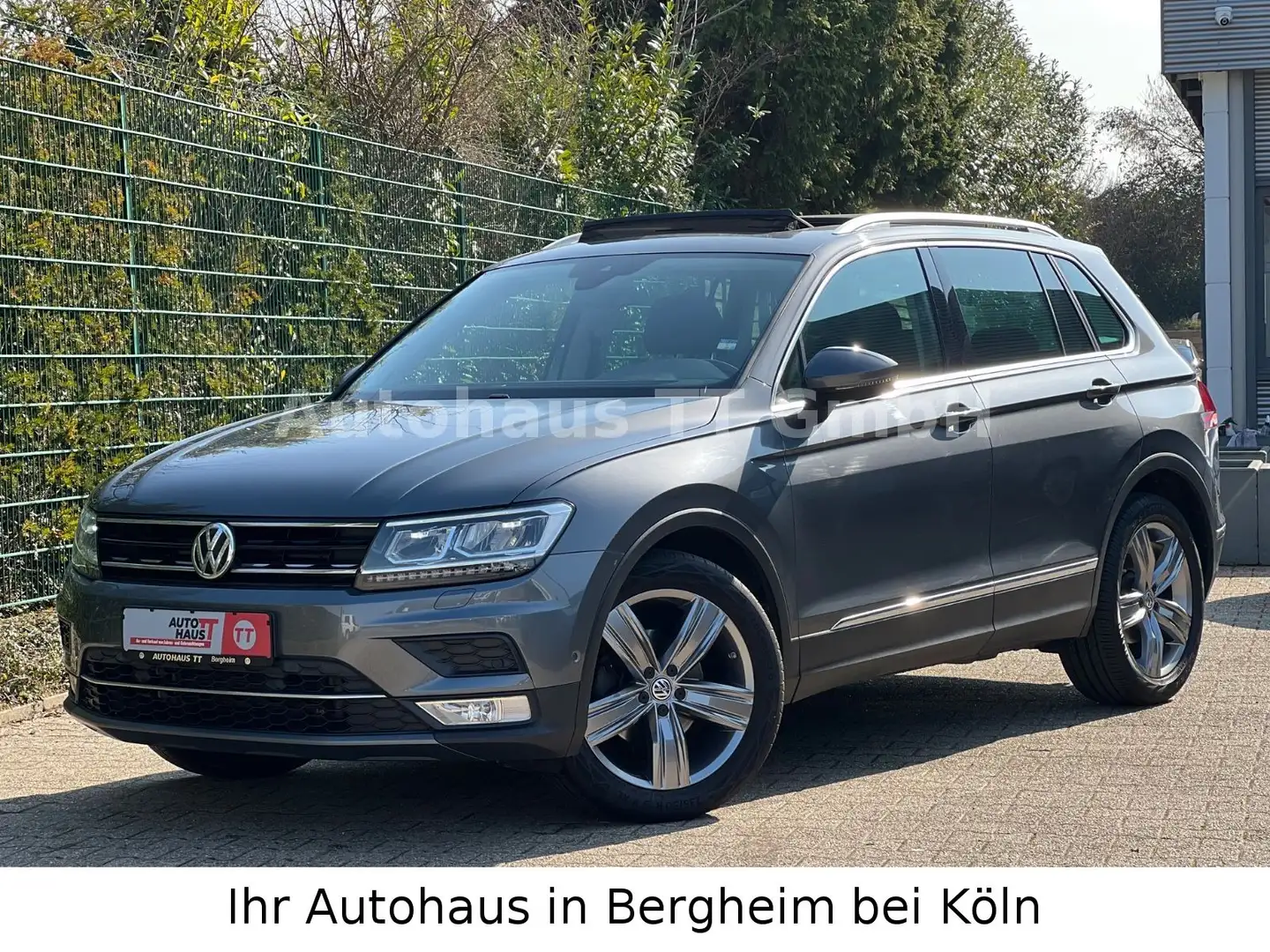 Volkswagen Tiguan Highline°Pano°ACC°Massage°LED°Virtual°RFK Grau - 1