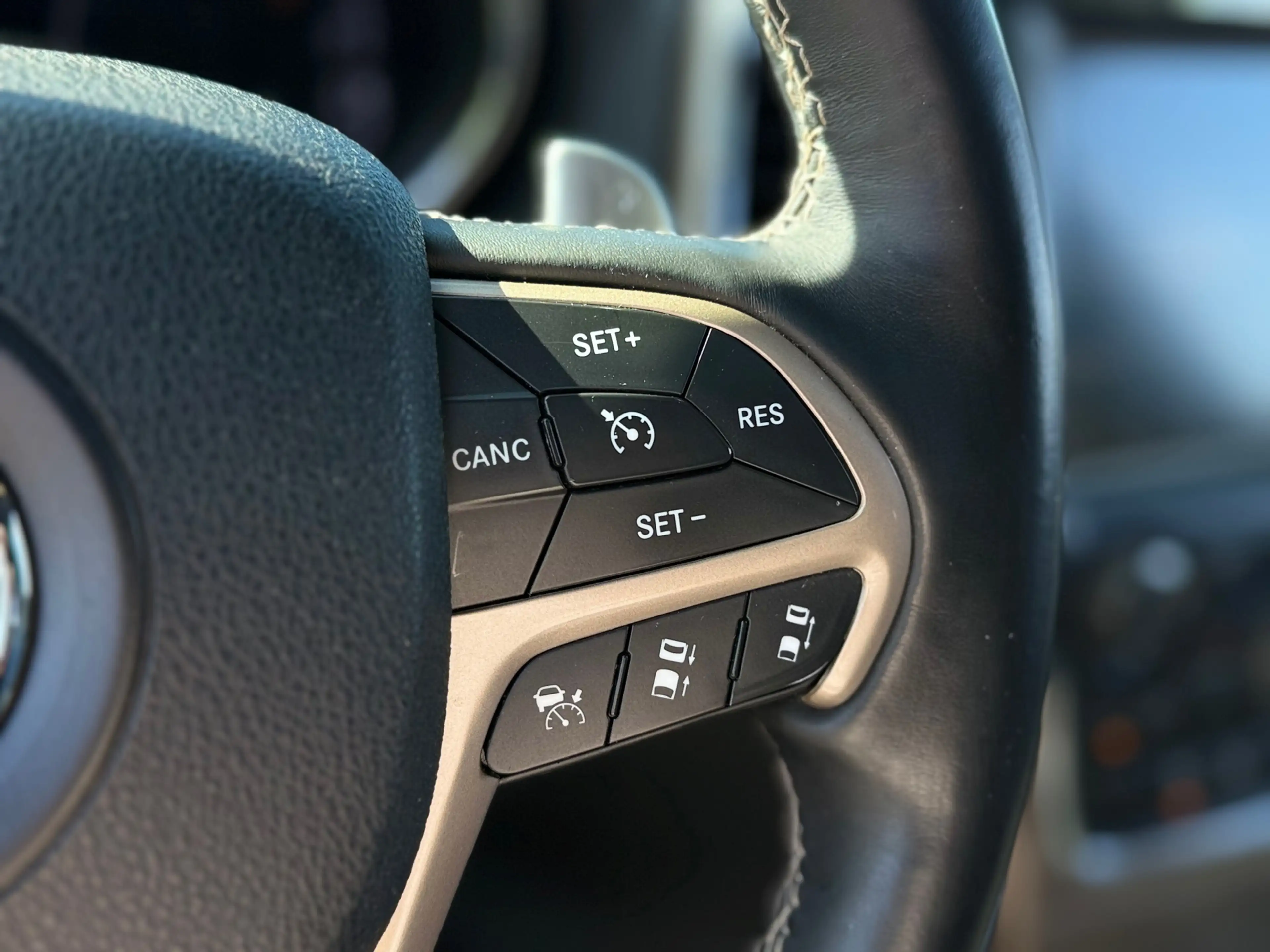 Jeep Grand Cherokee 3.0 CRD Overland Automaat / Grijs Kenteken / Panor — photo 19
