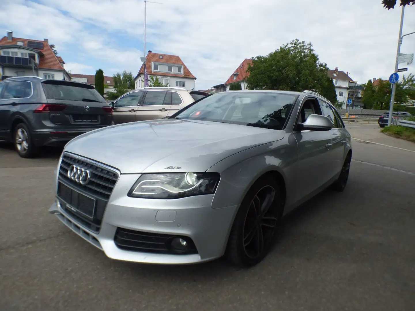 Audi A4 Avant Ambition *PDC*AHK* Silber - 1