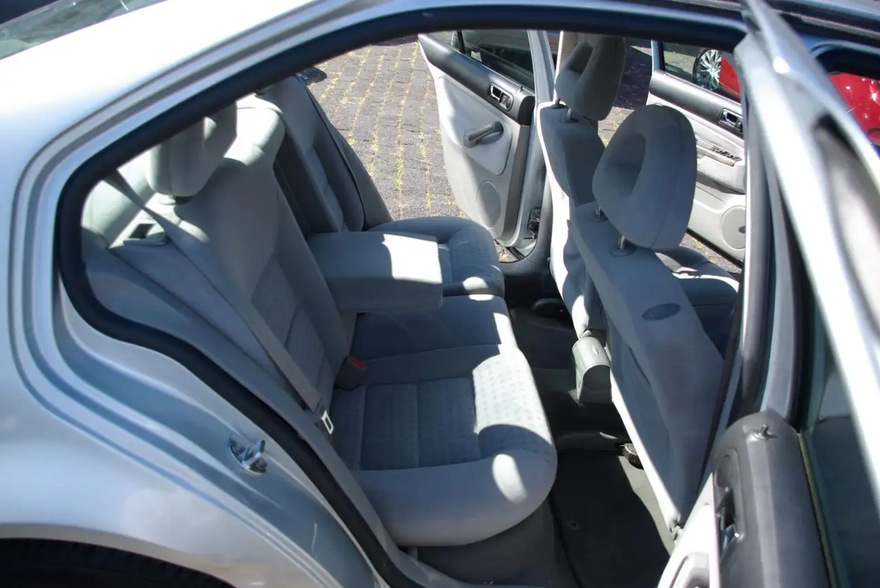 Volkswagen Bora 1.6 Comfortline Automatik MKL an, foto 7