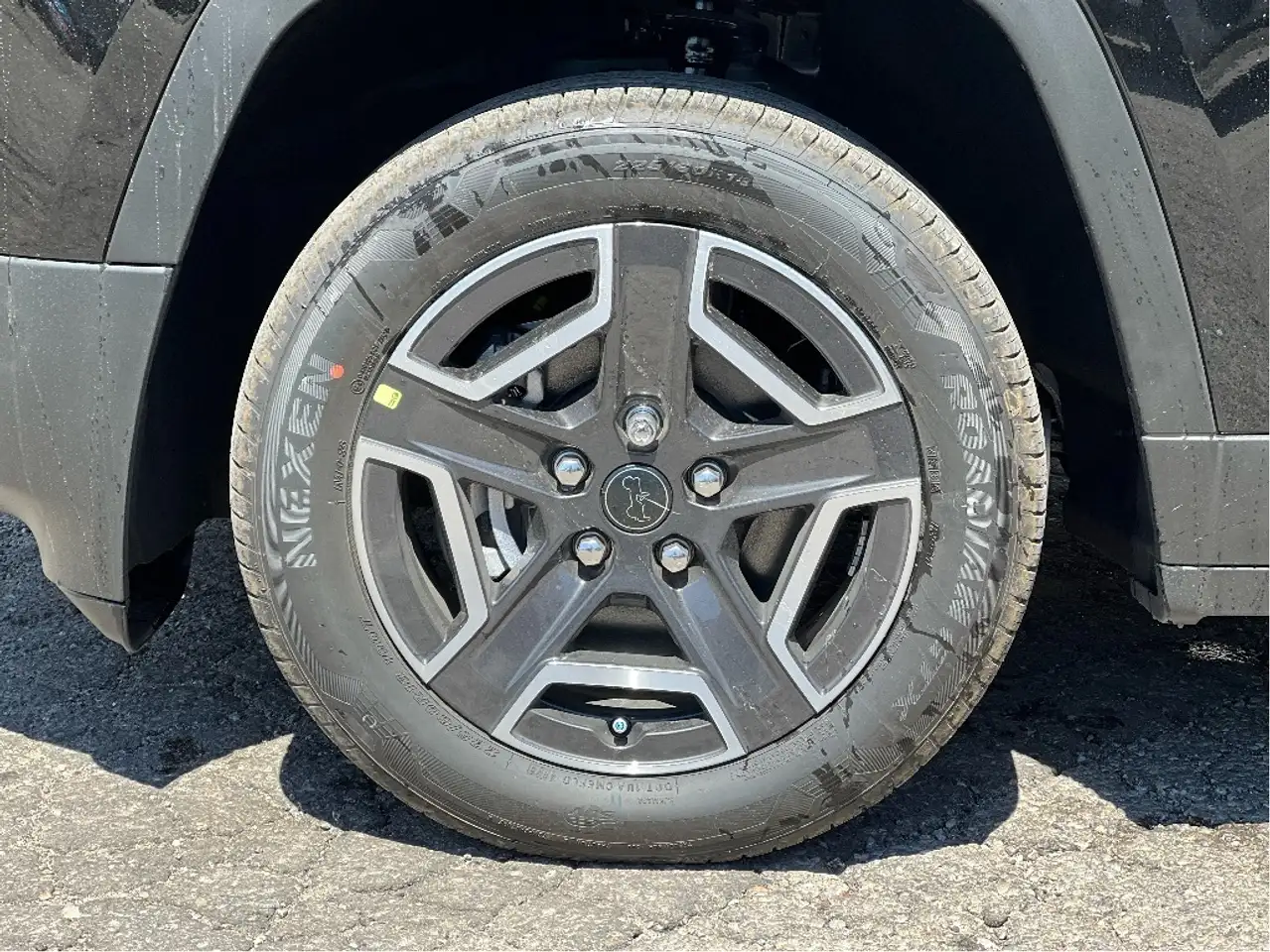 Jeep Cherokee снимка Jeep Cherokee
